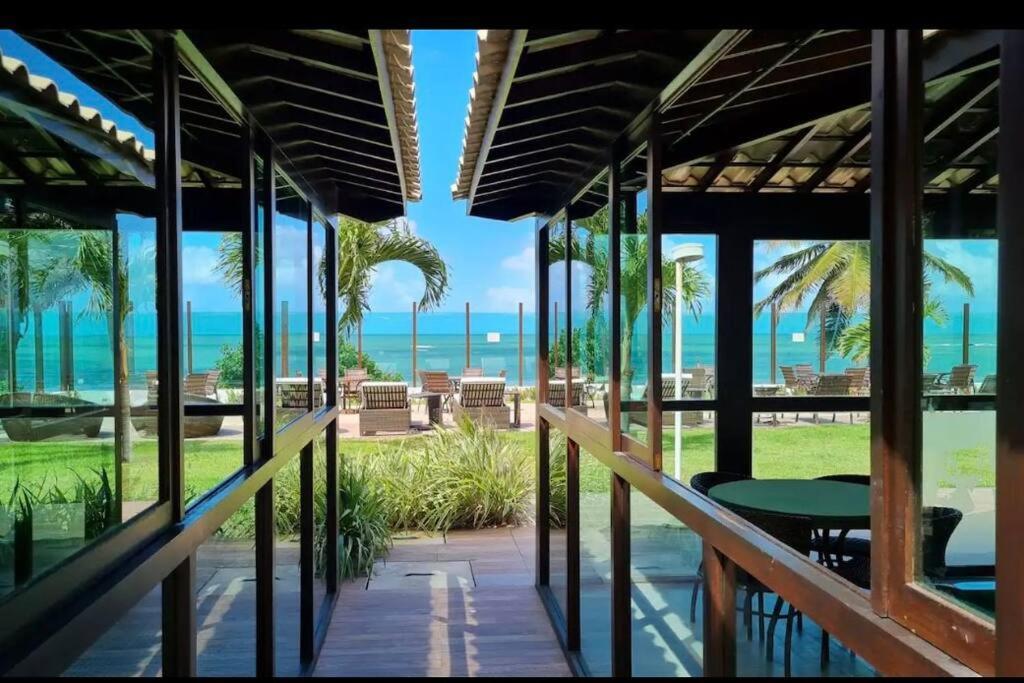 Apartamento Tabatinga Flat - Pe Na Areia! Beira Mar! Conde  Exterior foto