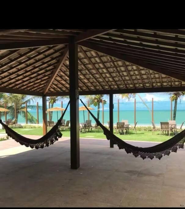 Apartamento Tabatinga Flat - Pe Na Areia! Beira Mar! Conde  Exterior foto